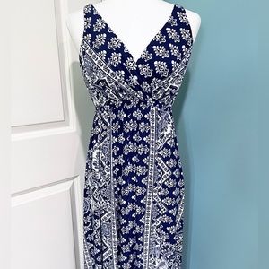 Soma faux wrap tank maxi dress. Size M